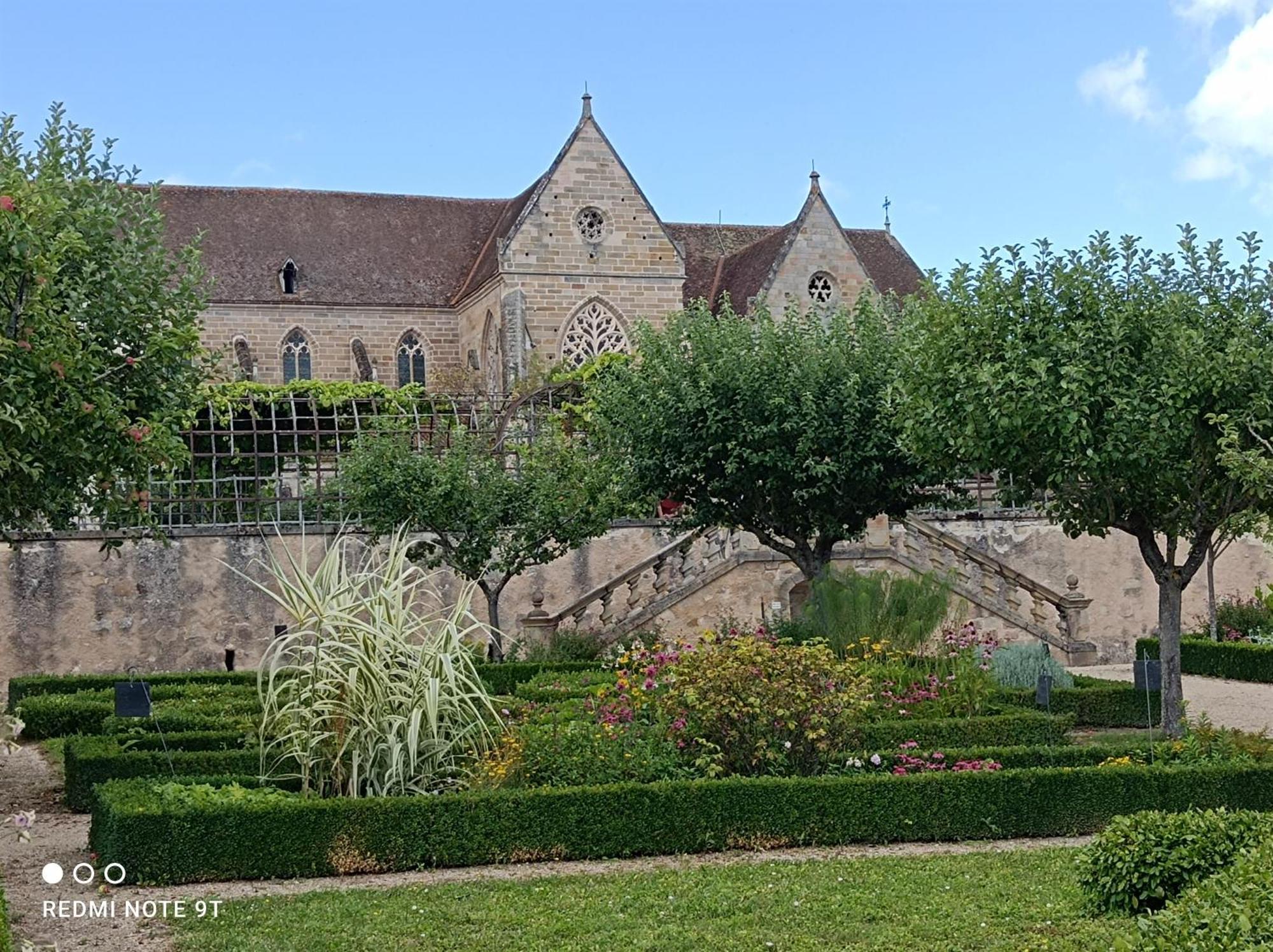Souvigny La Halte Du Clos מראה חיצוני תמונה